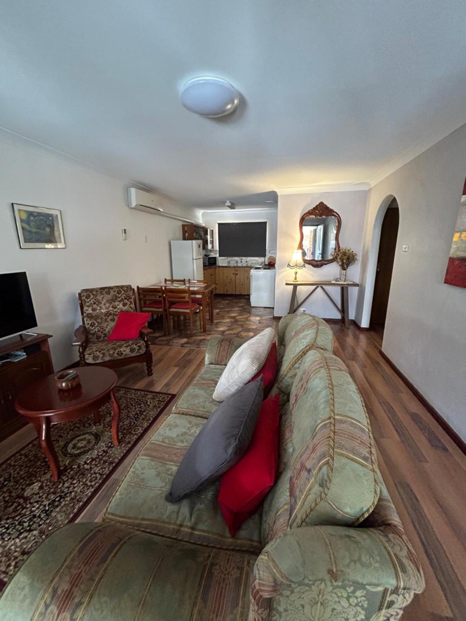 Champion Bay Beach Unit, With Own Carport, ジェラルトン エクステリア 写真