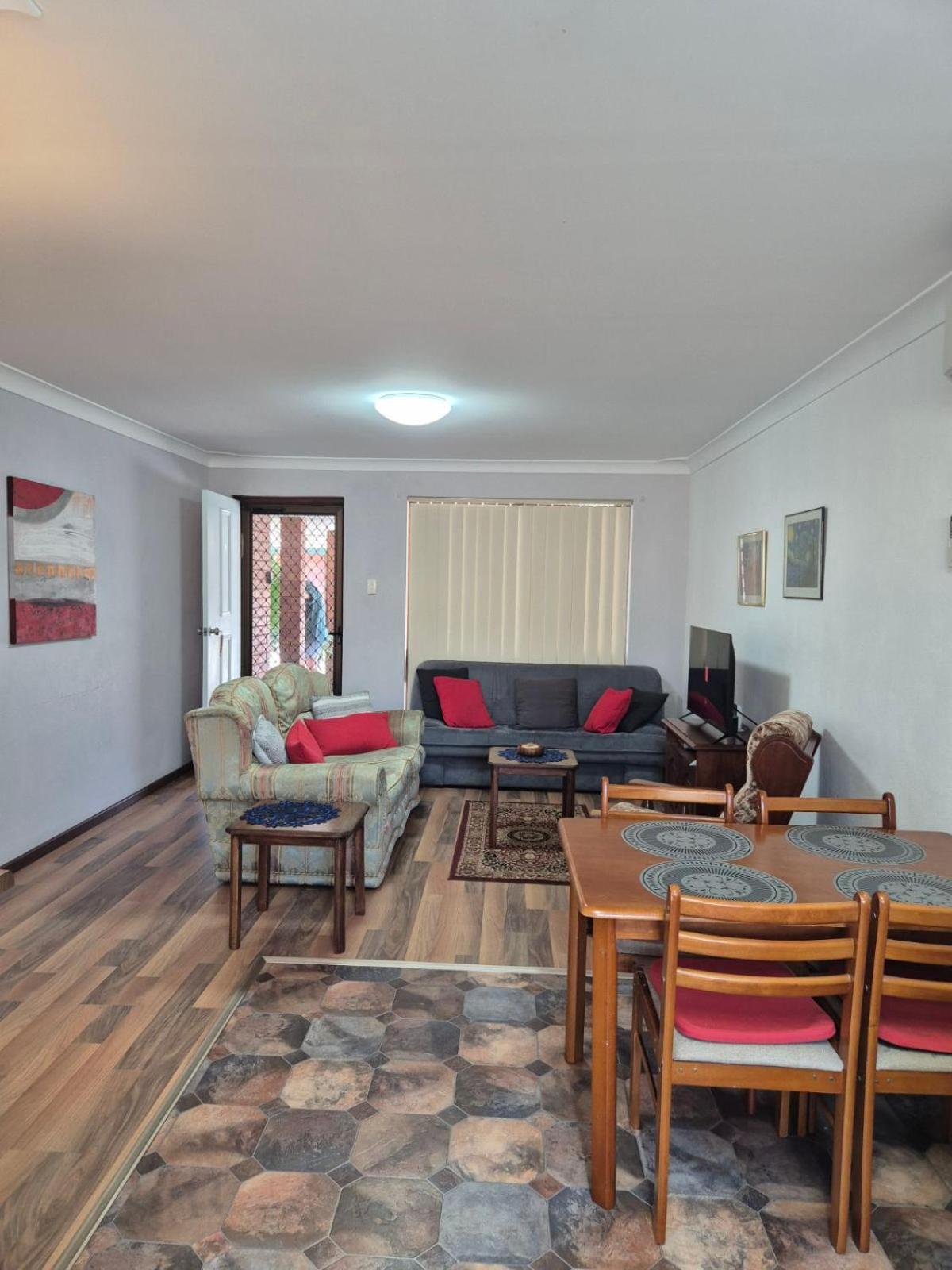 Champion Bay Beach Unit, With Own Carport, ジェラルトン エクステリア 写真