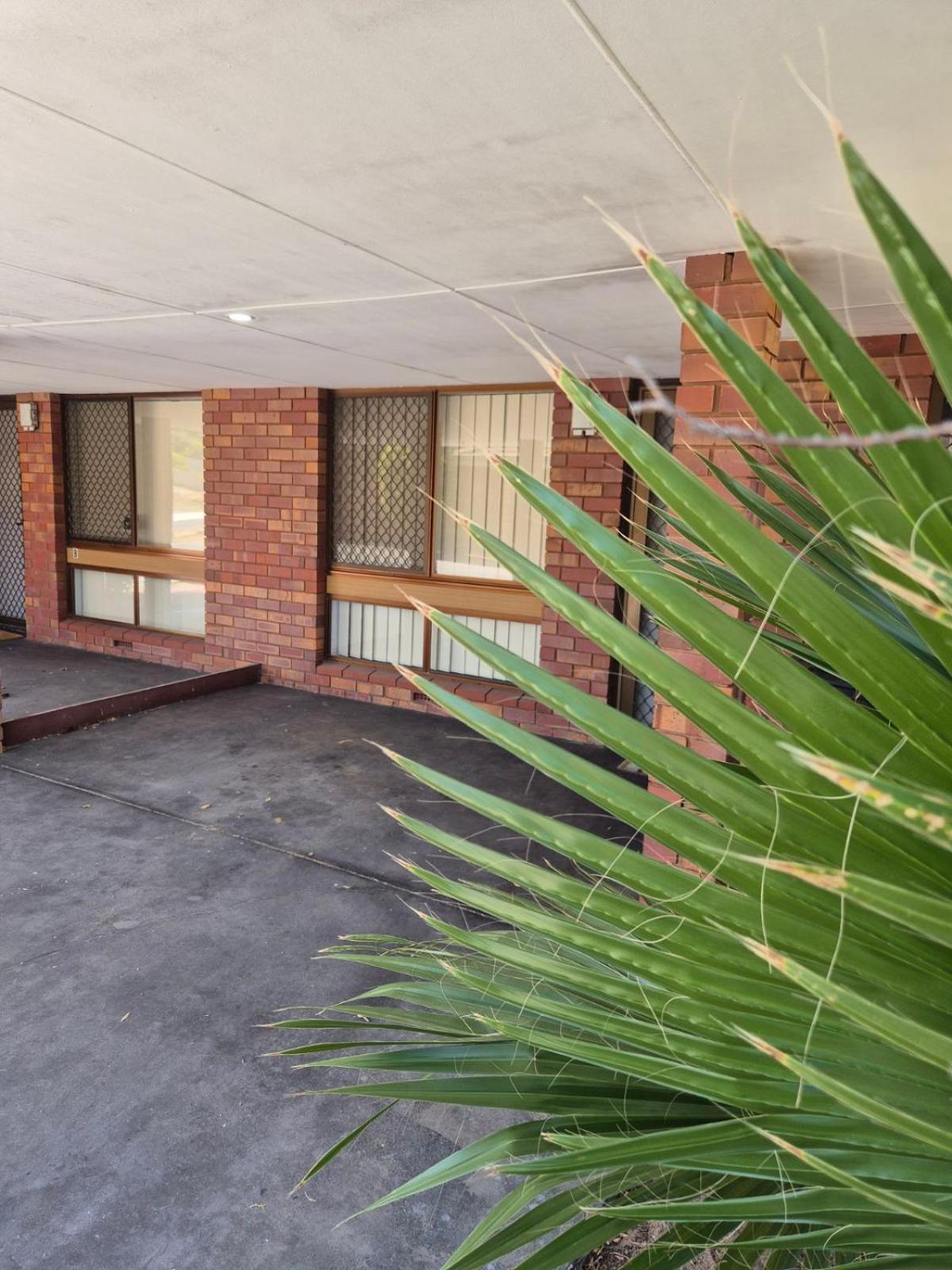 Champion Bay Beach Unit, With Own Carport, ジェラルトン エクステリア 写真