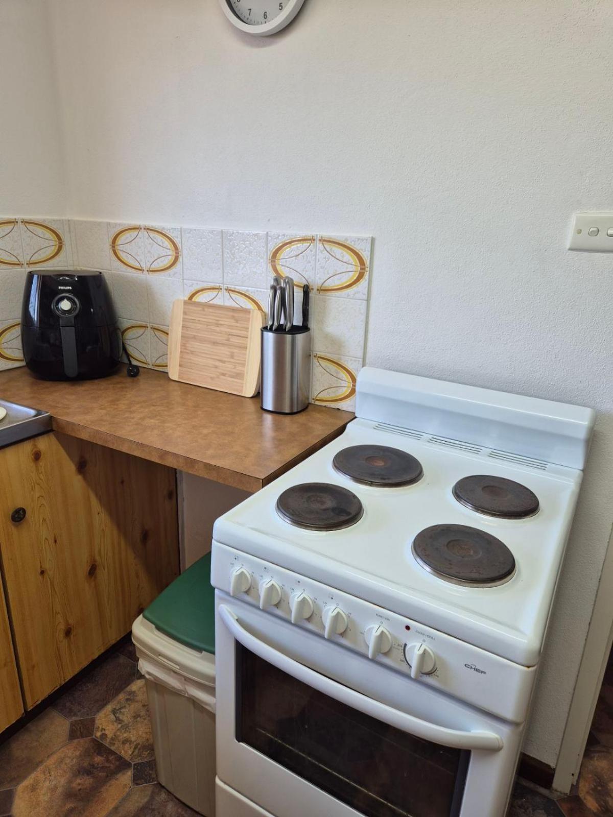 Champion Bay Beach Unit, With Own Carport, ジェラルトン エクステリア 写真